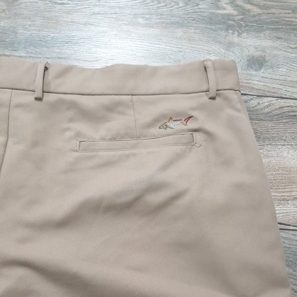 Greg Norman Tasso Elba Mens Shorts Waist 42" Bermuda Golf Athletic Sport Tan - Picture 9 of 11